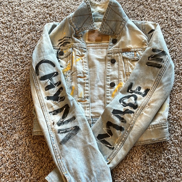 Custom hand painted jacket - Picture 4 of 5